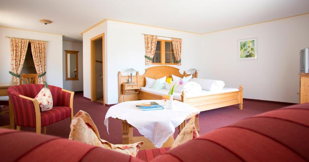 Hotel Kaeppelehof Lauterbach  Habitación foto